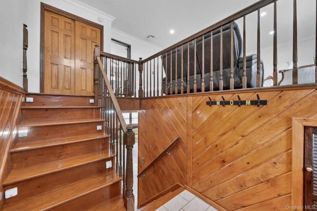 134 Ridge Road, Valley Cottage, NY 10989 - Photo 27 of 47