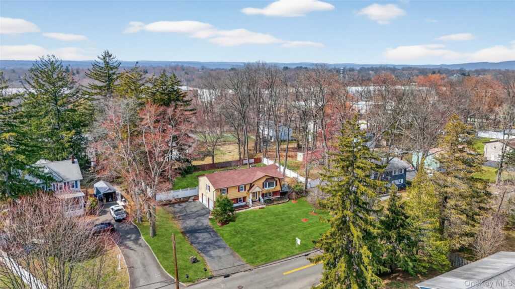 134 Ridge Road, Valley Cottage, NY 10989 - Photo 44 of 47