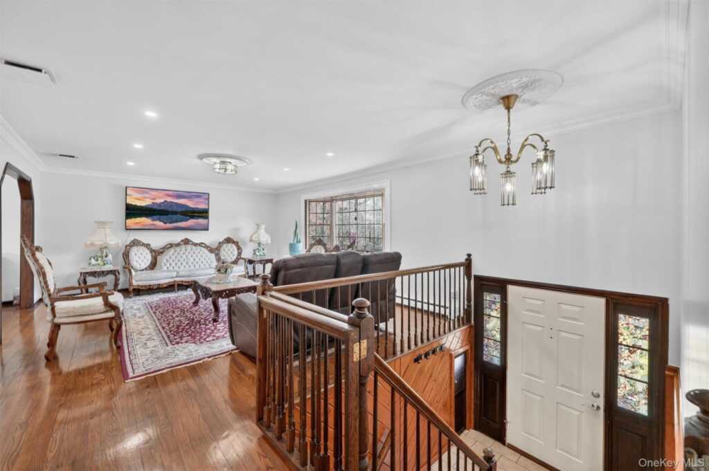 134 Ridge Road, Valley Cottage, NY 10989 - Photo 7 of 47