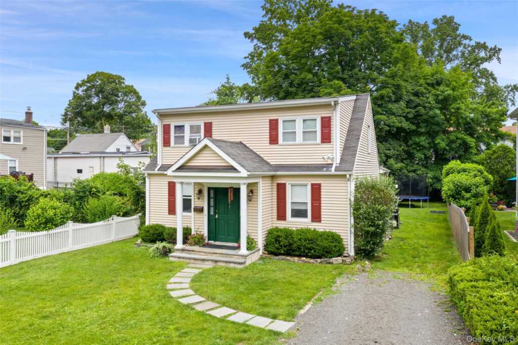 8 Goldwin Street, Rye, NY 10580