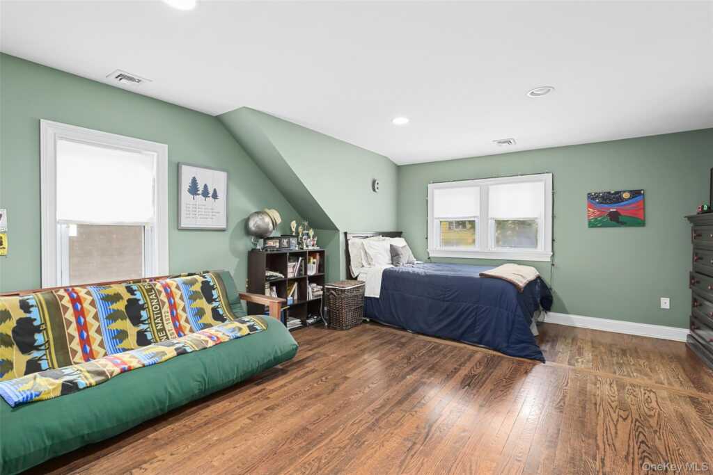 8 Goldwin Street, Rye, NY 10580 - Photo 13 of 25