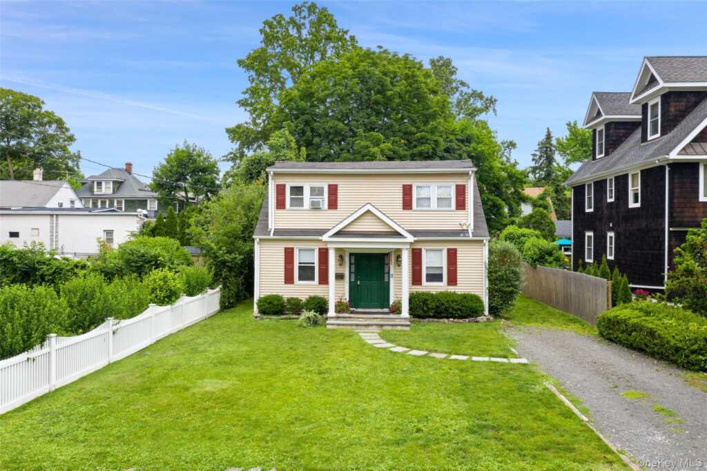 8 Goldwin Street, Rye, NY 10580 - Photo 22 of 25