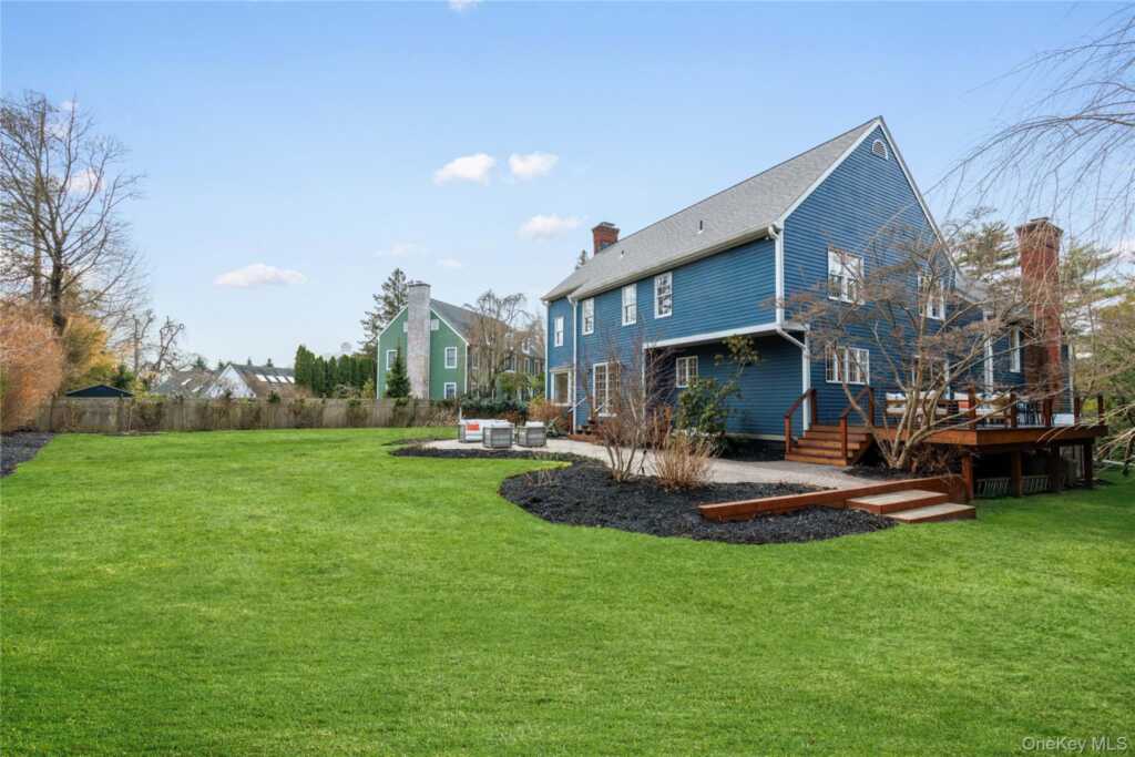64 Bradford Avenue, Rye, NY 10580 - Photo 35 of 45