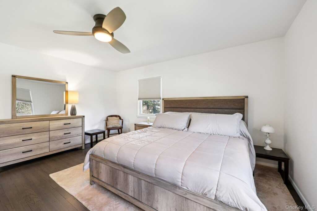 12 Old Oak Road, Rye, NY 10573 - Photo 15 of 37