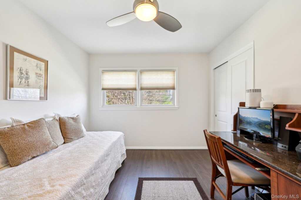 12 Old Oak Road, Rye, NY 10573 - Photo 21 of 37