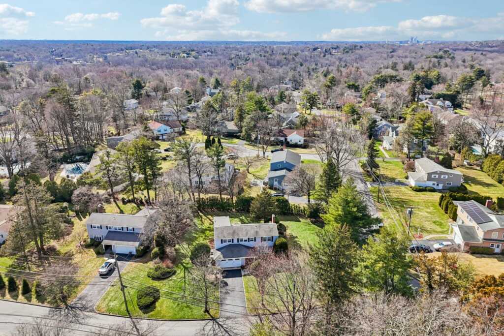 12 Old Oak Road, Rye, NY 10573 - Photo 33 of 37