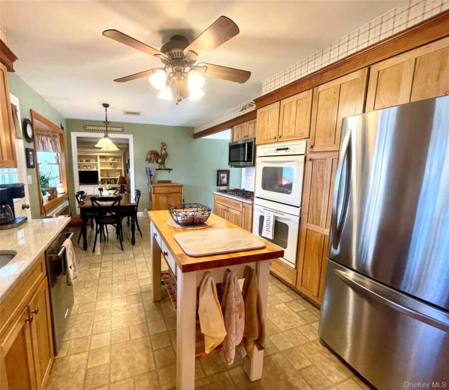 4 Sylvan Way, Suffern, NY 10901 - Photo 10 of 35