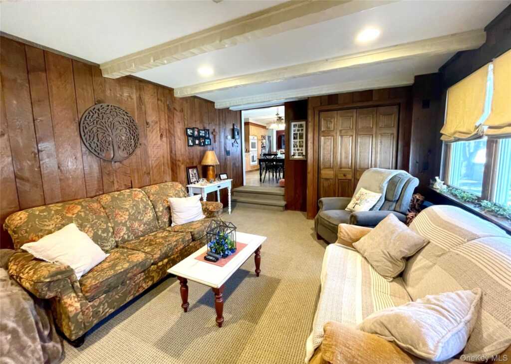 4 Sylvan Way, Suffern, NY 10901 - Photo 12 of 35