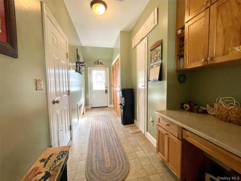 4 Sylvan Way, Suffern, NY 10901 - Photo 14 of 35