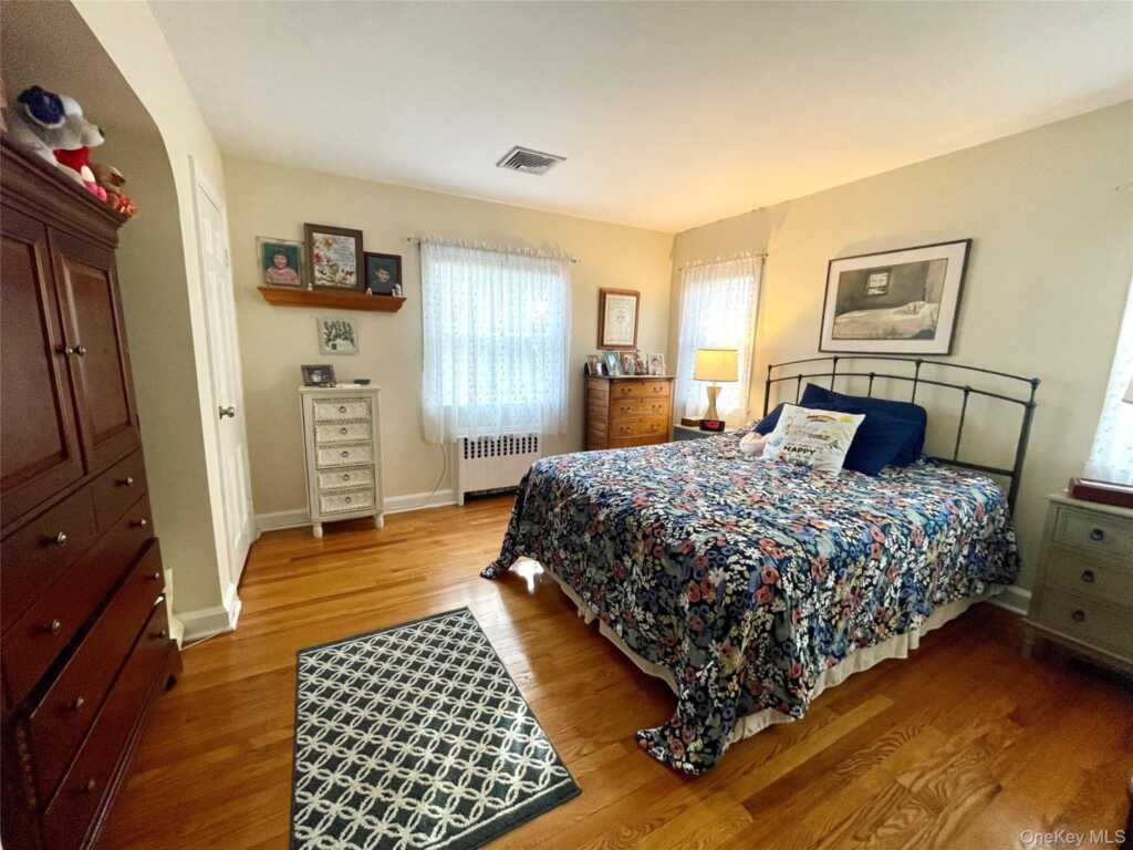 4 Sylvan Way, Suffern, NY 10901 - Photo 17 of 35