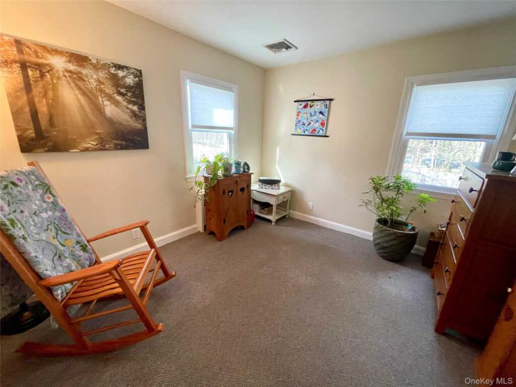 4 Sylvan Way, Suffern, NY 10901 - Photo 18 of 35