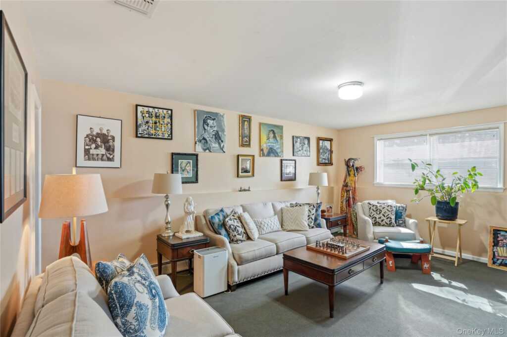 6A Carrie Lane, Nanuet, NY 10954 - Photo 19 of 30