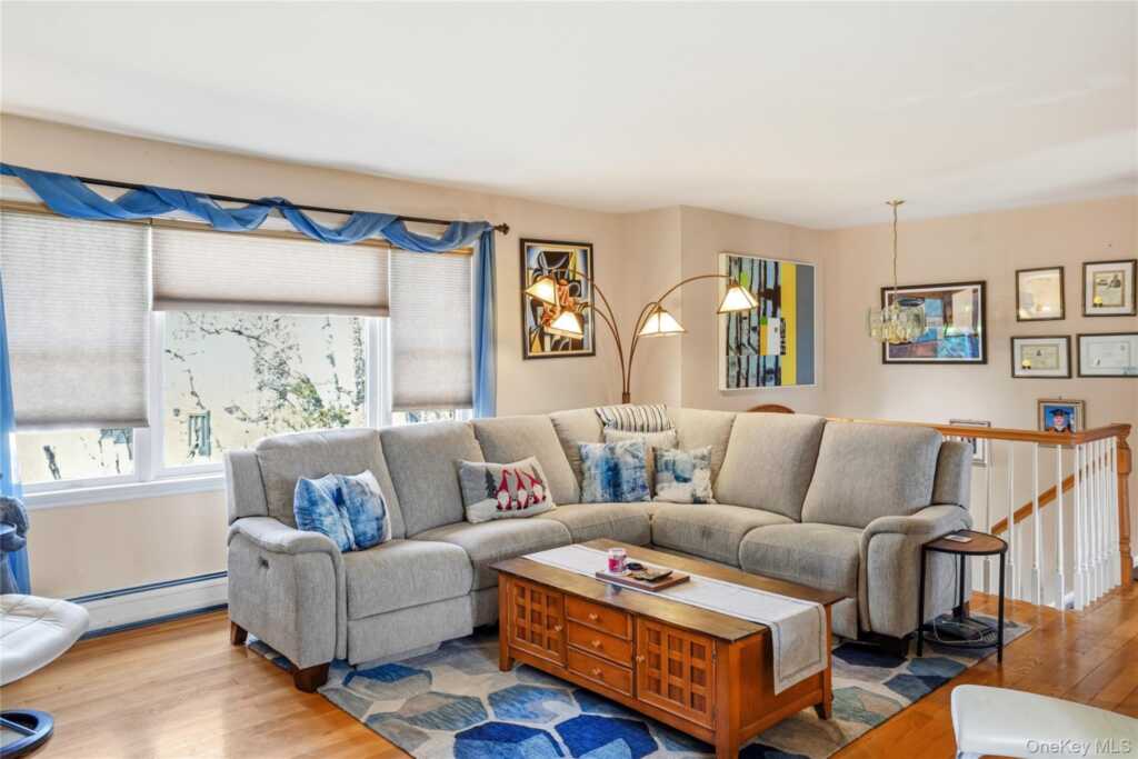 6A Carrie Lane, Nanuet, NY 10954 - Photo 3 of 30