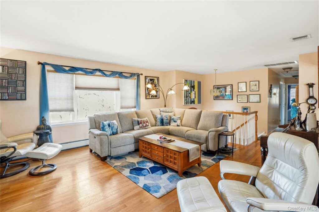 6A Carrie Lane, Nanuet, NY 10954 - Photo 5 of 30