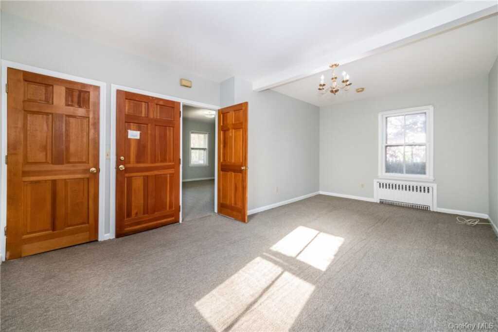 274 Lockwood Avenue, Unit #First floor, New Rochelle, NY 10801 - Photo 3 of 20