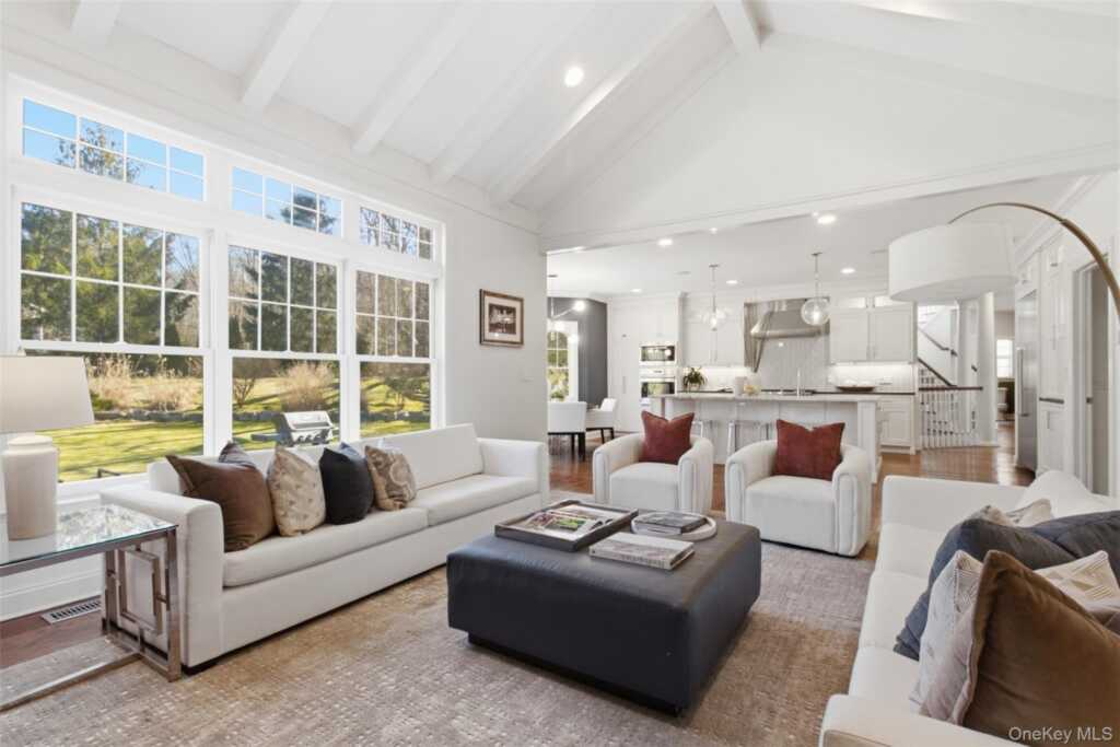 4 Johnson Place, Rye, NY 10580 - Photo 19 of 44