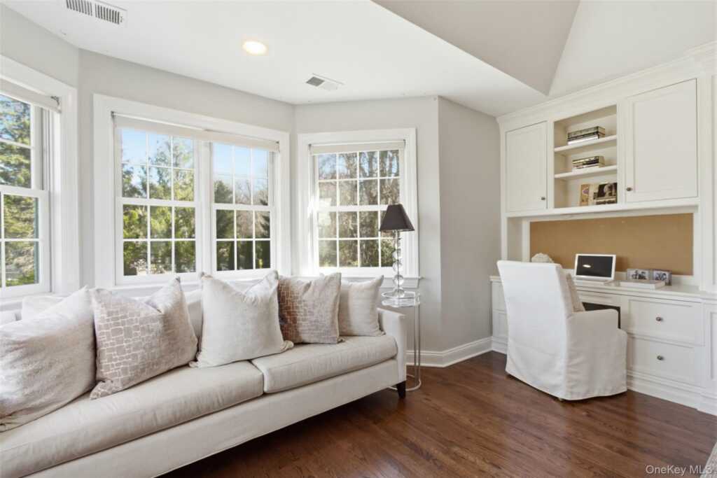 4 Johnson Place, Rye, NY 10580 - Photo 25 of 44