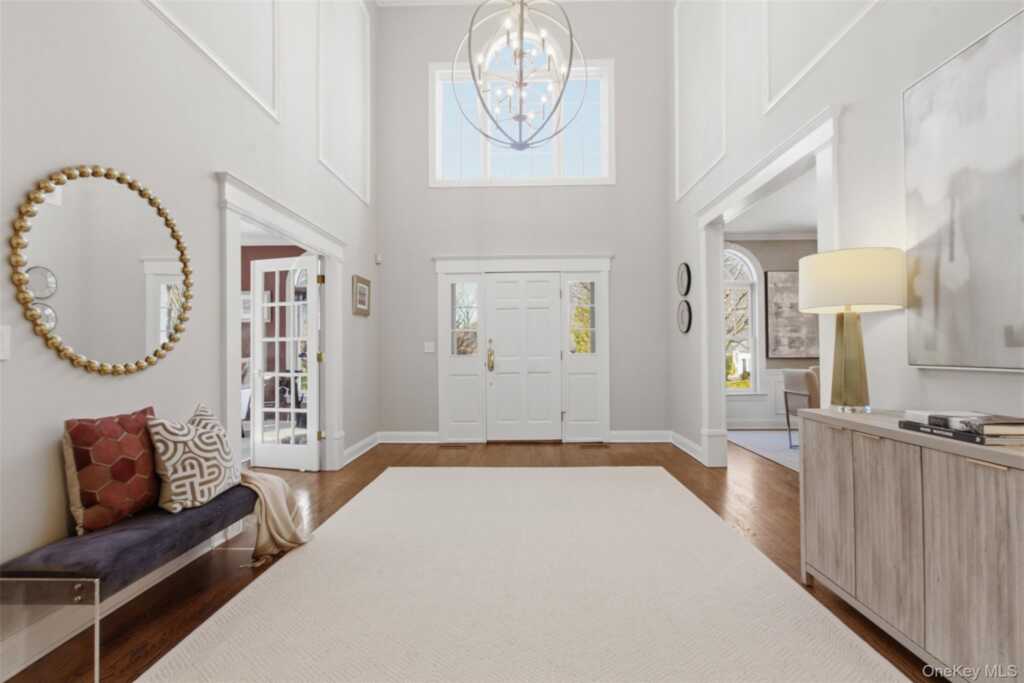 4 Johnson Place, Rye, NY 10580 - Photo 6 of 44