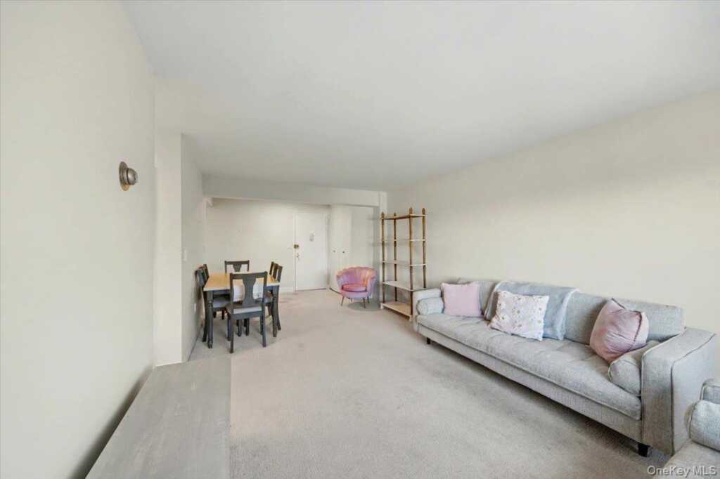 505 Central Avenue, Unit #725, White Plains, NY 10606 - Photo 6 of 19