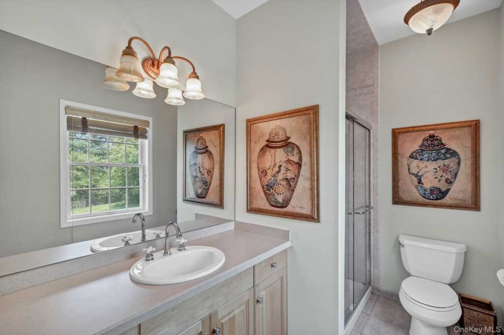 24 Charnwood Drive, Suffern, NY 10901 - Photo 16 of 46