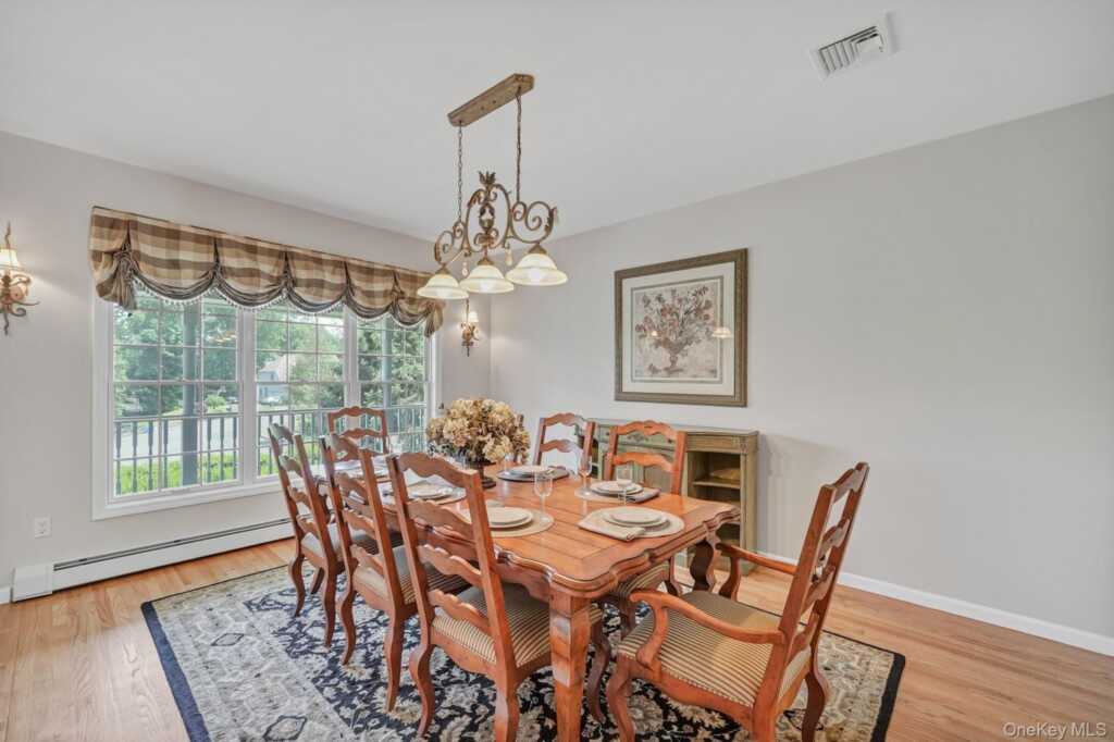 24 Charnwood Drive, Suffern, NY 10901 - Photo 23 of 46