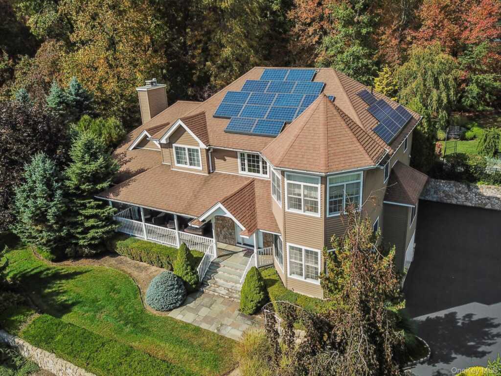 24 Charnwood Drive, Suffern, NY 10901 - Photo 45 of 46