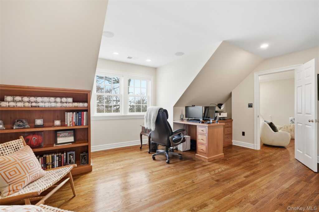 365 Grace Church Street, Rye, NY 10580 - Photo 26 of 44