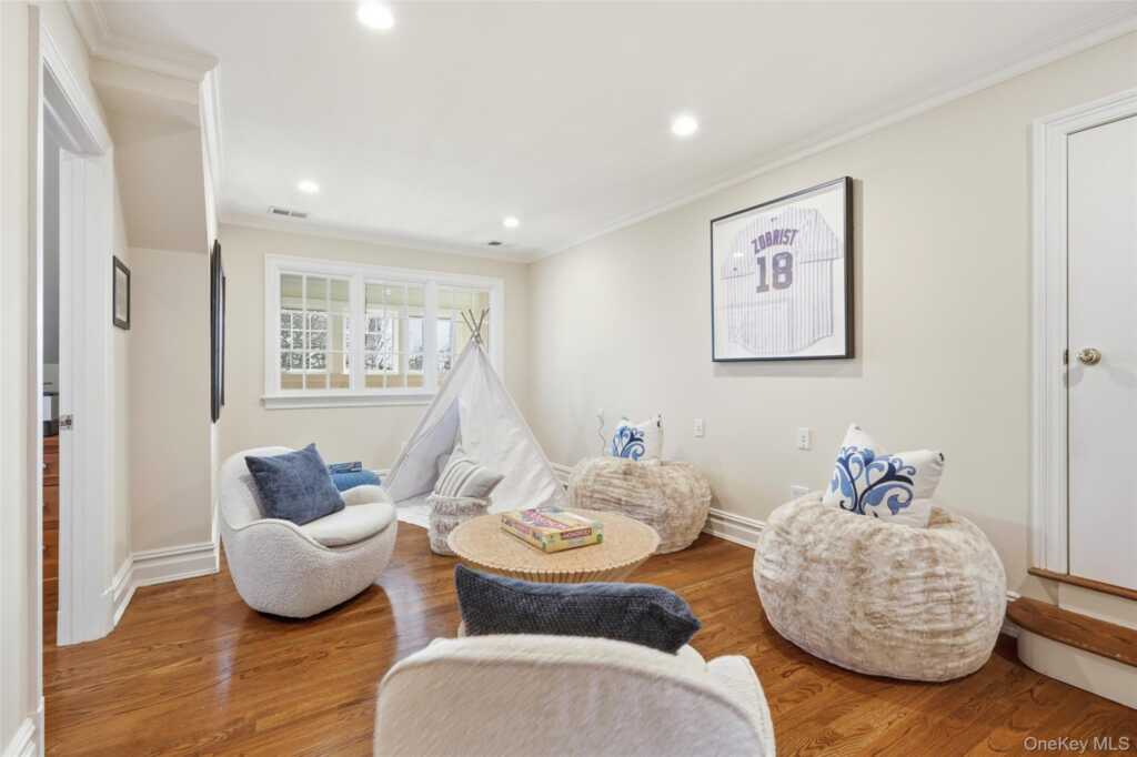 365 Grace Church Street, Rye, NY 10580 - Photo 27 of 44