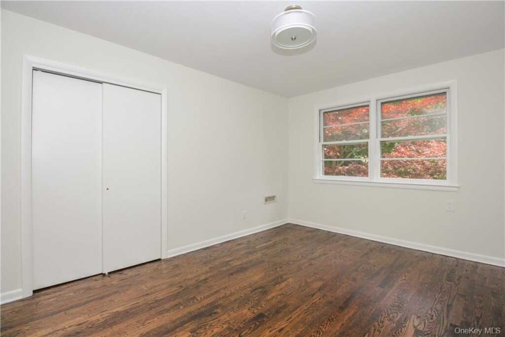 205 Soundview Avenue, White Plains, NY 10606 - Photo 16 of 23