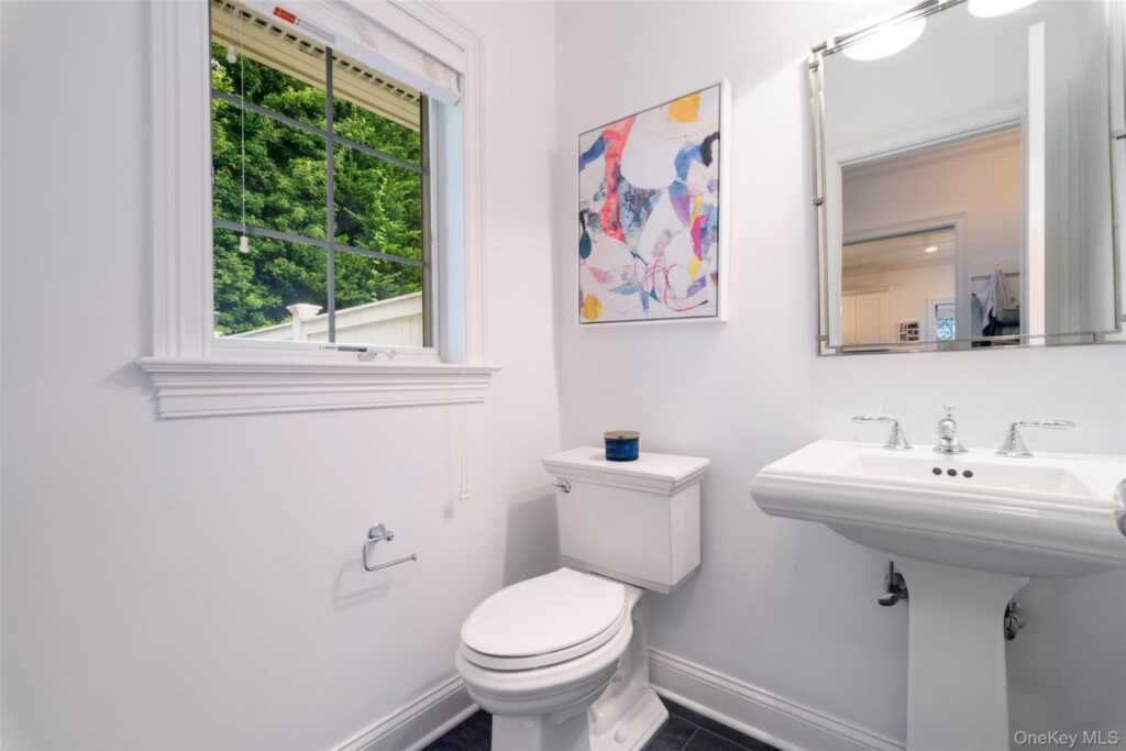 23 Cedar Place, Rye, NY 10580 - Photo 10 of 24