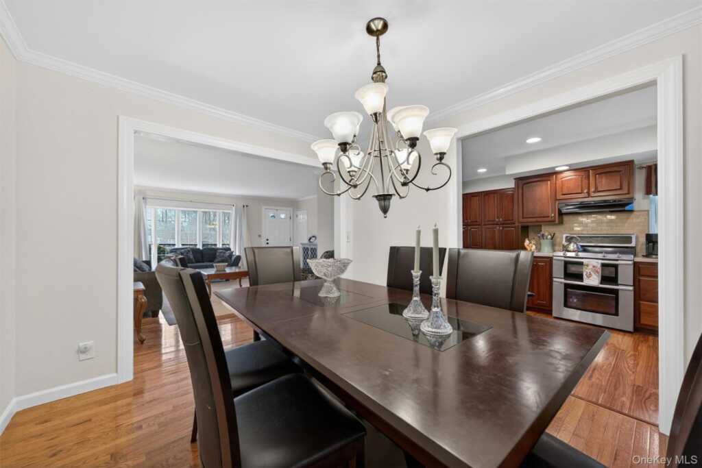 22 Morris Drive, New City, NY 10956 - Photo 11 of 38