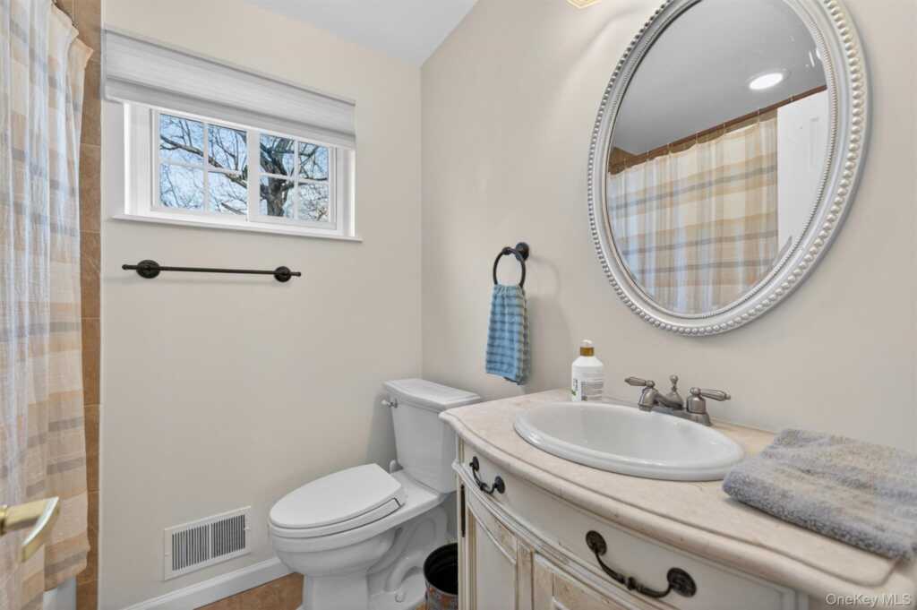 22 Morris Drive, New City, NY 10956 - Photo 20 of 38