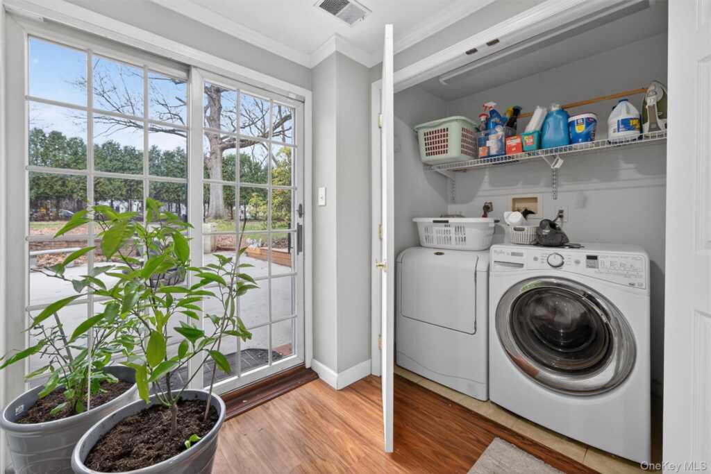 22 Morris Drive, New City, NY 10956 - Photo 29 of 38