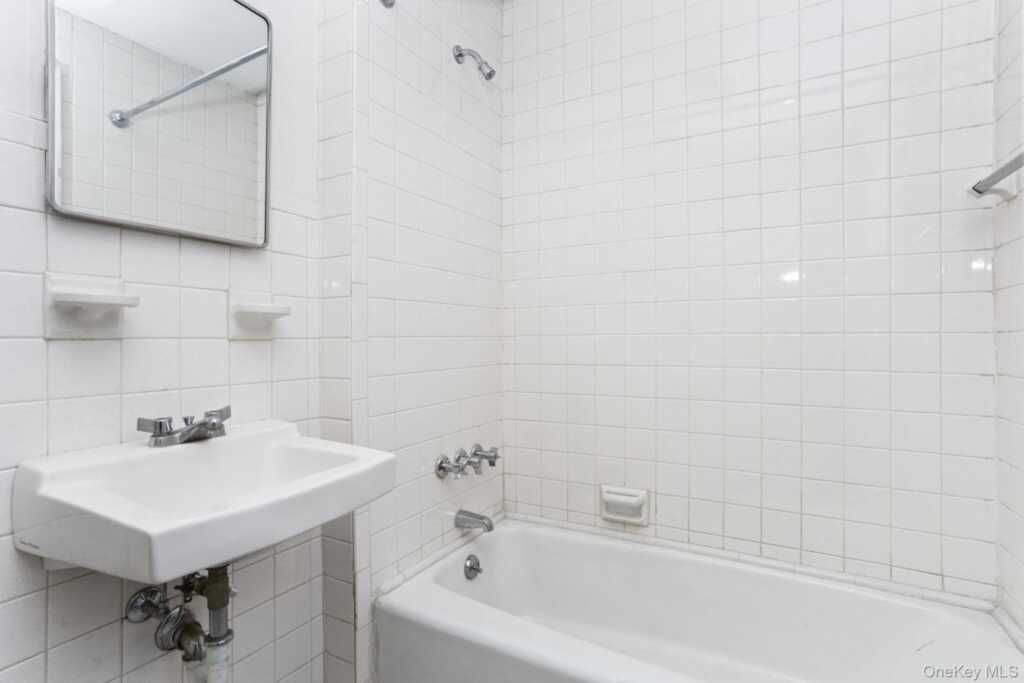 3 Hill Street, New Rochelle, NY 10801 - Photo 25 of 46