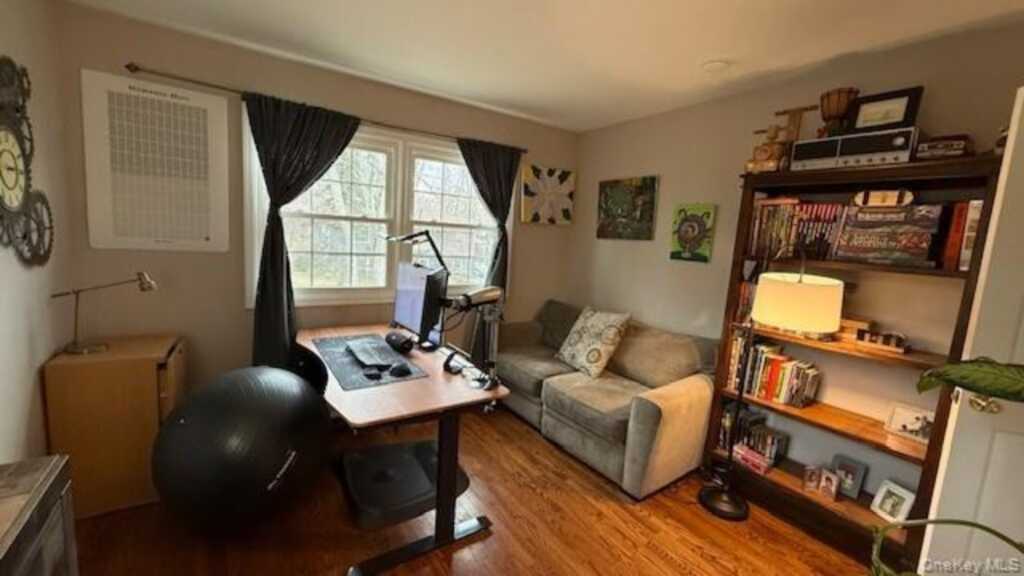 3 Flower Lane, Valley Cottage, NY 10989 - Photo 13 of 18