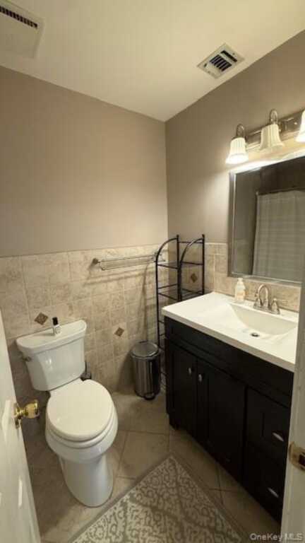 3 Flower Lane, Valley Cottage, NY 10989 - Photo 15 of 18