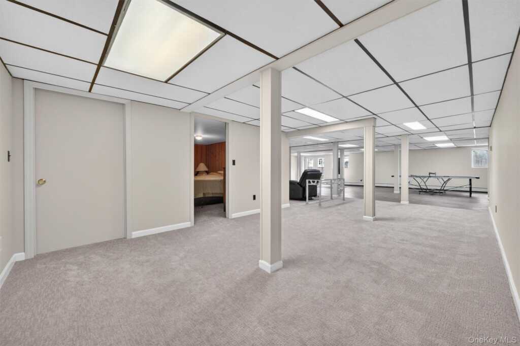 8 Augusta Court, New City, NY 10956 - Photo 26 of 38