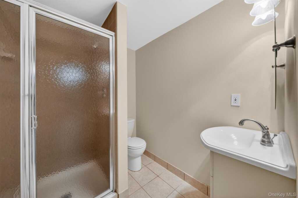 8 Augusta Court, New City, NY 10956 - Photo 28 of 38