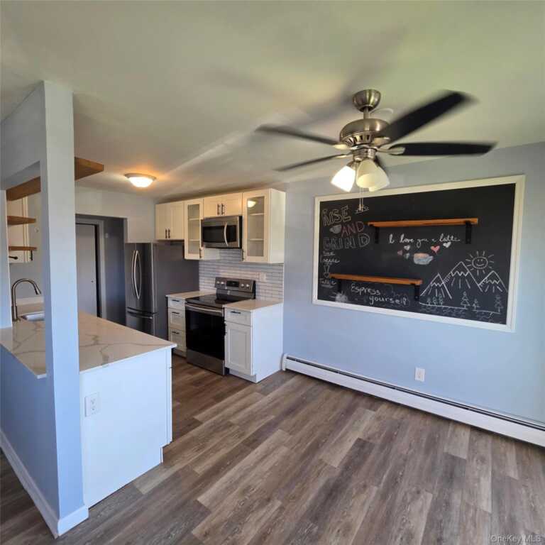 166 Sierra Vista Lane, Valley Cottage, NY 10989 - Photo 5 of 18