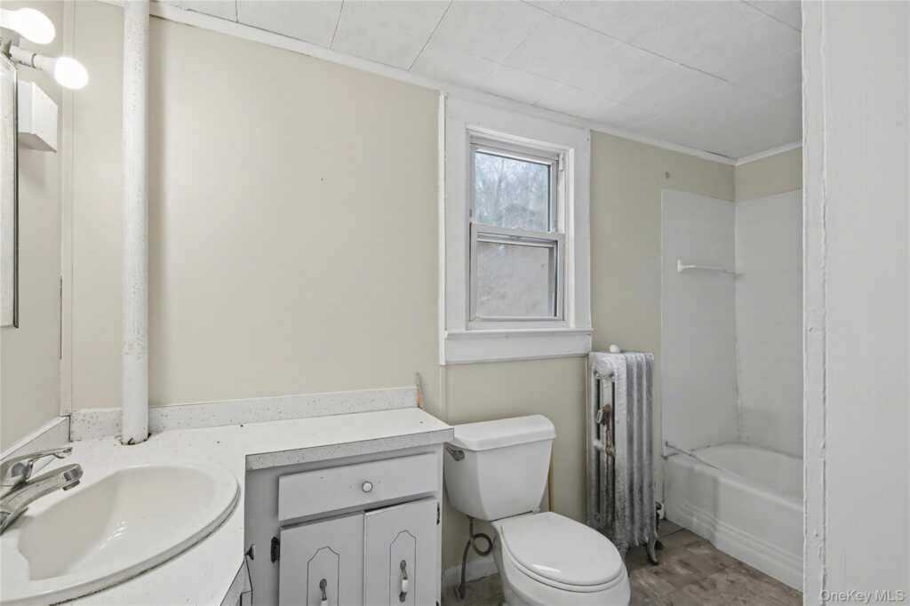 37 7th Street, Suffern, NY 10901 - Photo 11 of 12