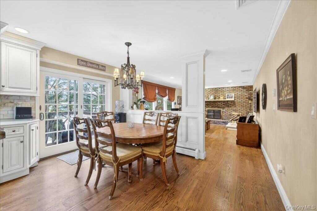 10 Evergreen Court, Suffern, NY 10901 - Photo 11 of 32