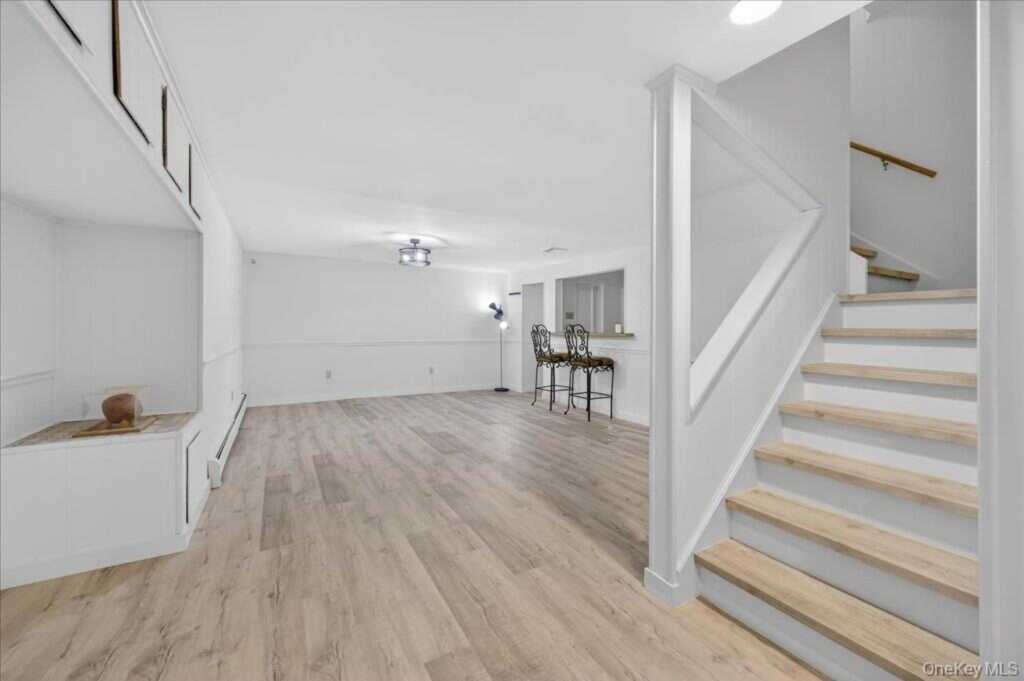 10 Evergreen Court, Suffern, NY 10901 - Photo 24 of 32