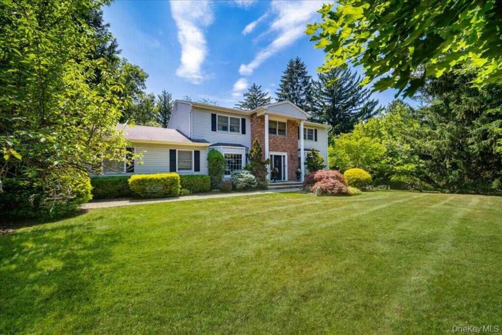 10 Evergreen Court, Suffern, NY 10901 - Photo 29 of 32