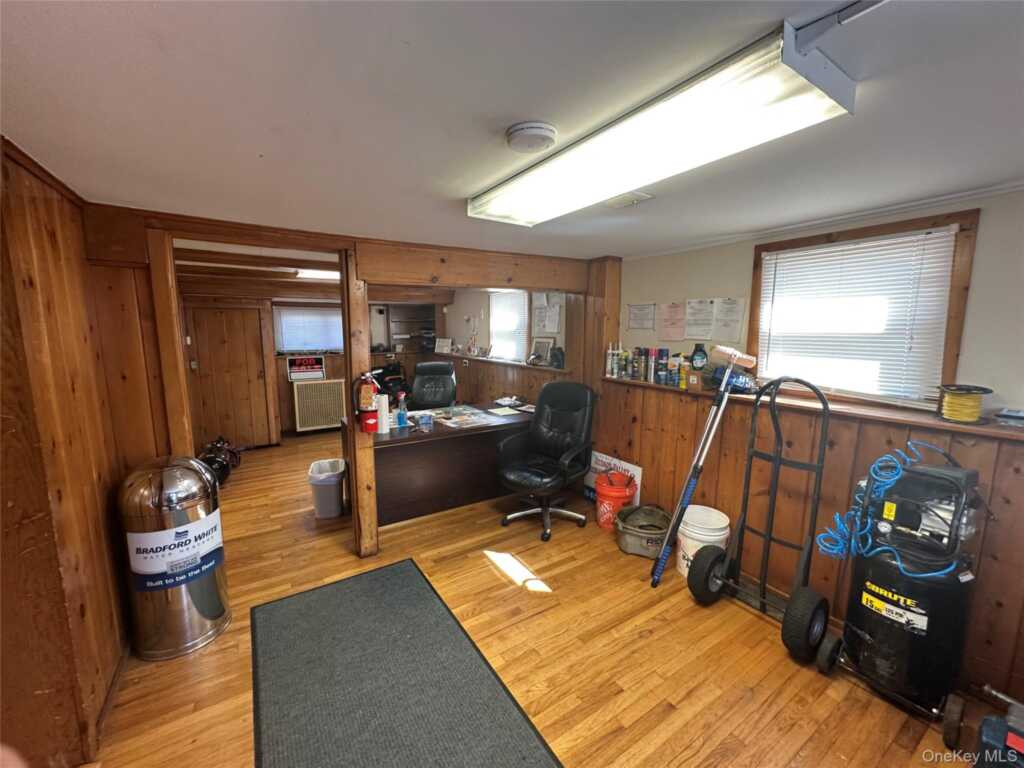 33 Marion Place, Pearl River, NY 10965 - Photo 4 of 12