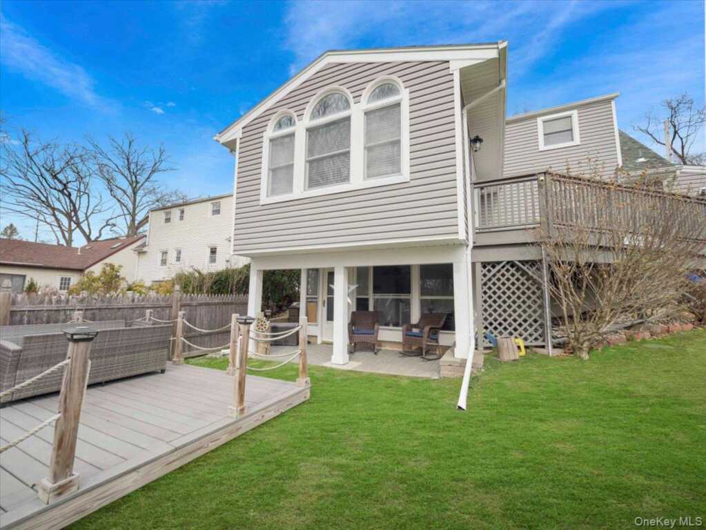 35 Hillside Avenue, Suffern, NY 10901 - Photo 31 of 43