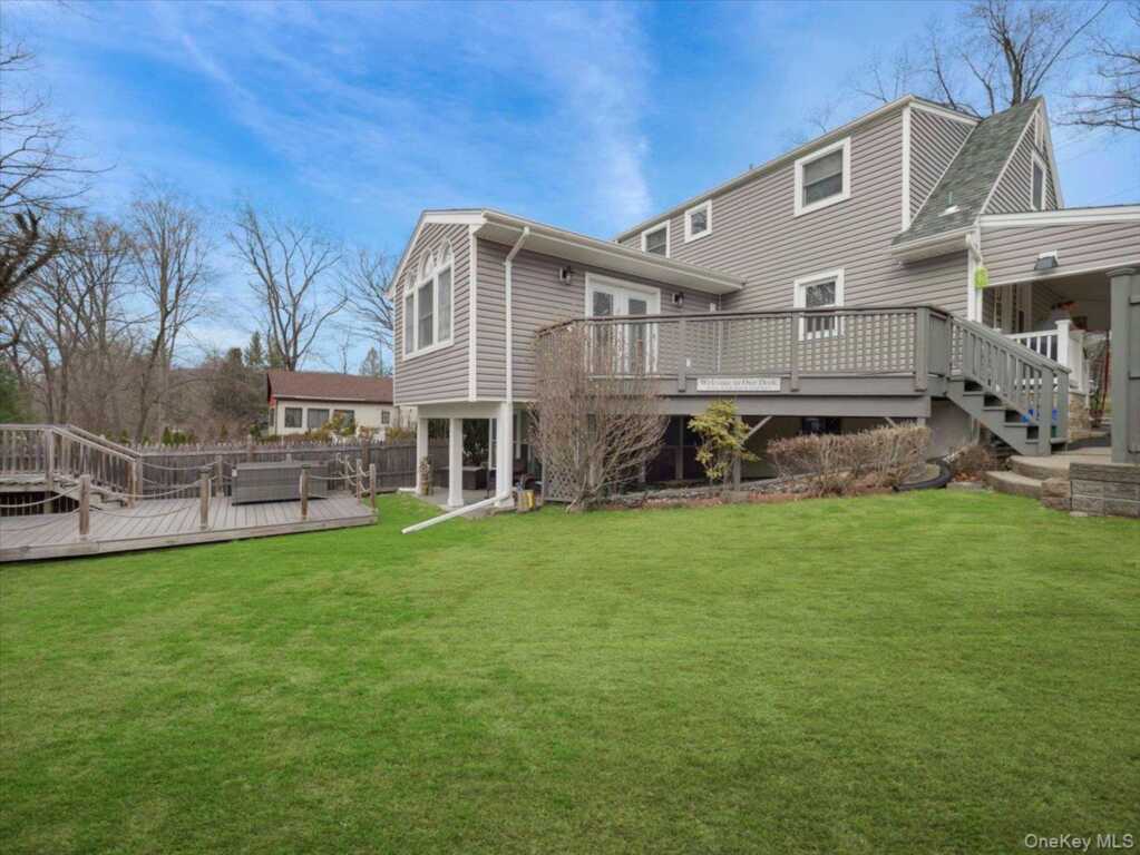 35 Hillside Avenue, Suffern, NY 10901 - Photo 37 of 43