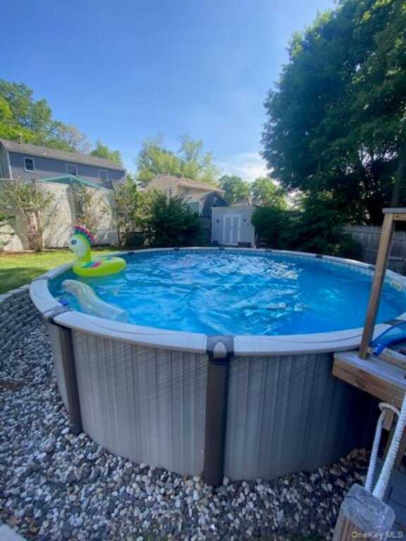 35 Hillside Avenue, Suffern, NY 10901 - Photo 38 of 43