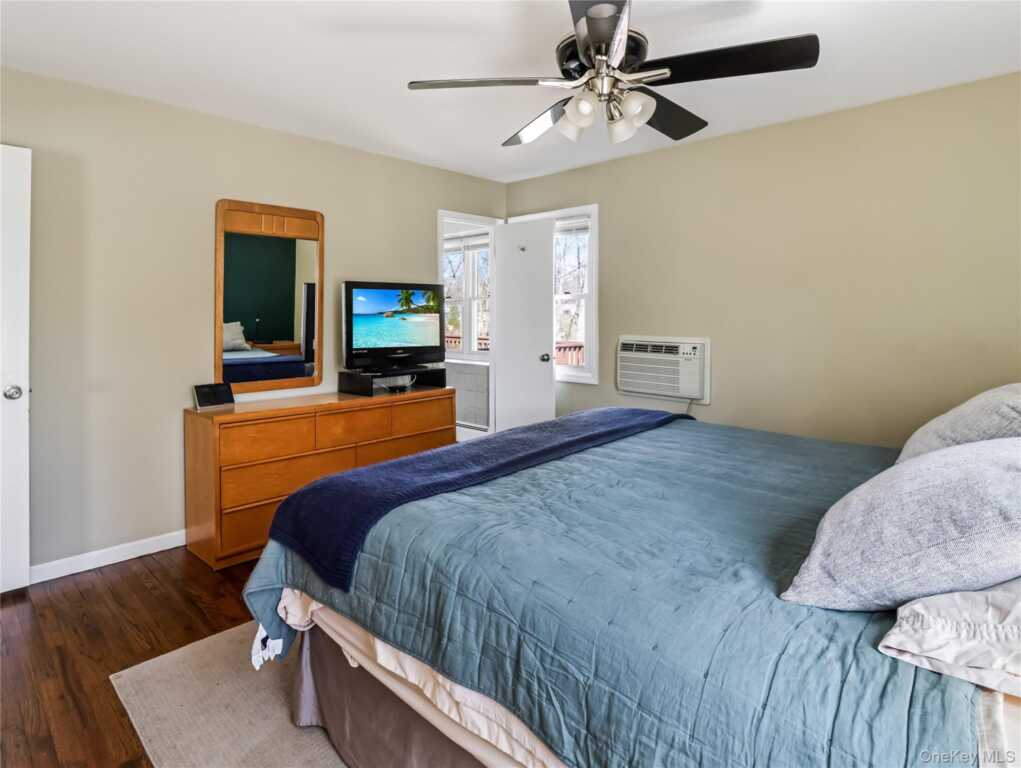 11 Foxburn Street, New City, NY 10956 - Photo 28 of 46