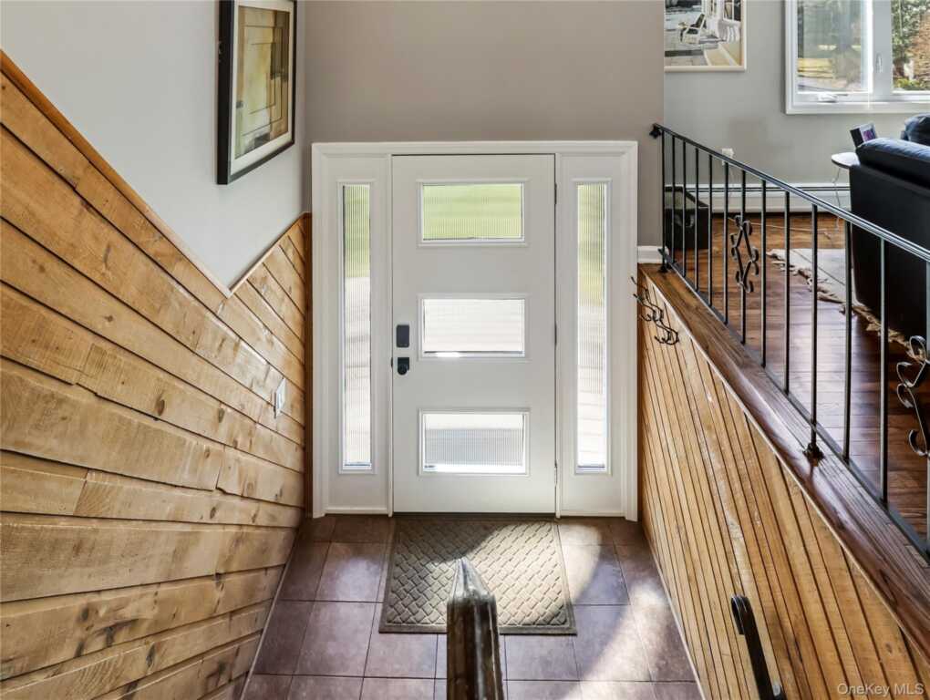 11 Foxburn Street, New City, NY 10956 - Photo 31 of 46