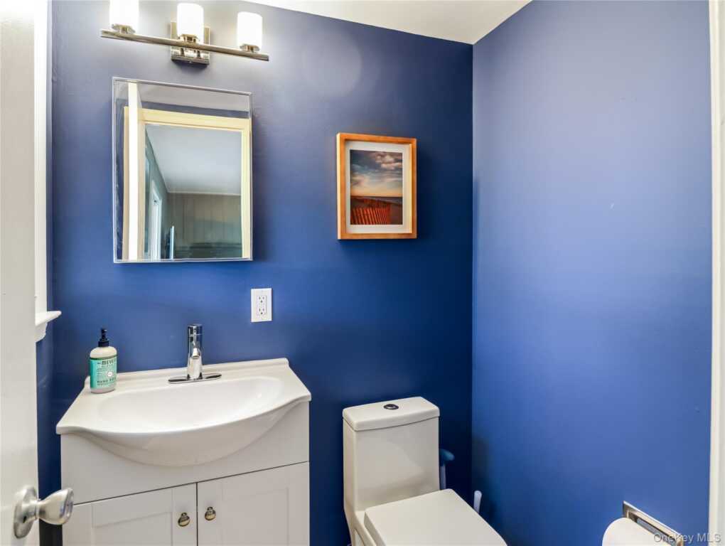 11 Foxburn Street, New City, NY 10956 - Photo 39 of 46